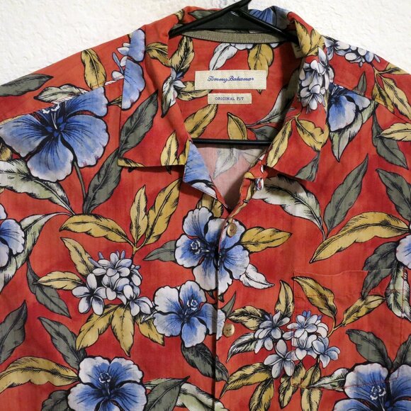 Tommy Bahama Shirt Mens XL Short Sleeve Button Silk Red Blue Flowers Hawaiian - Picture 1 of 6